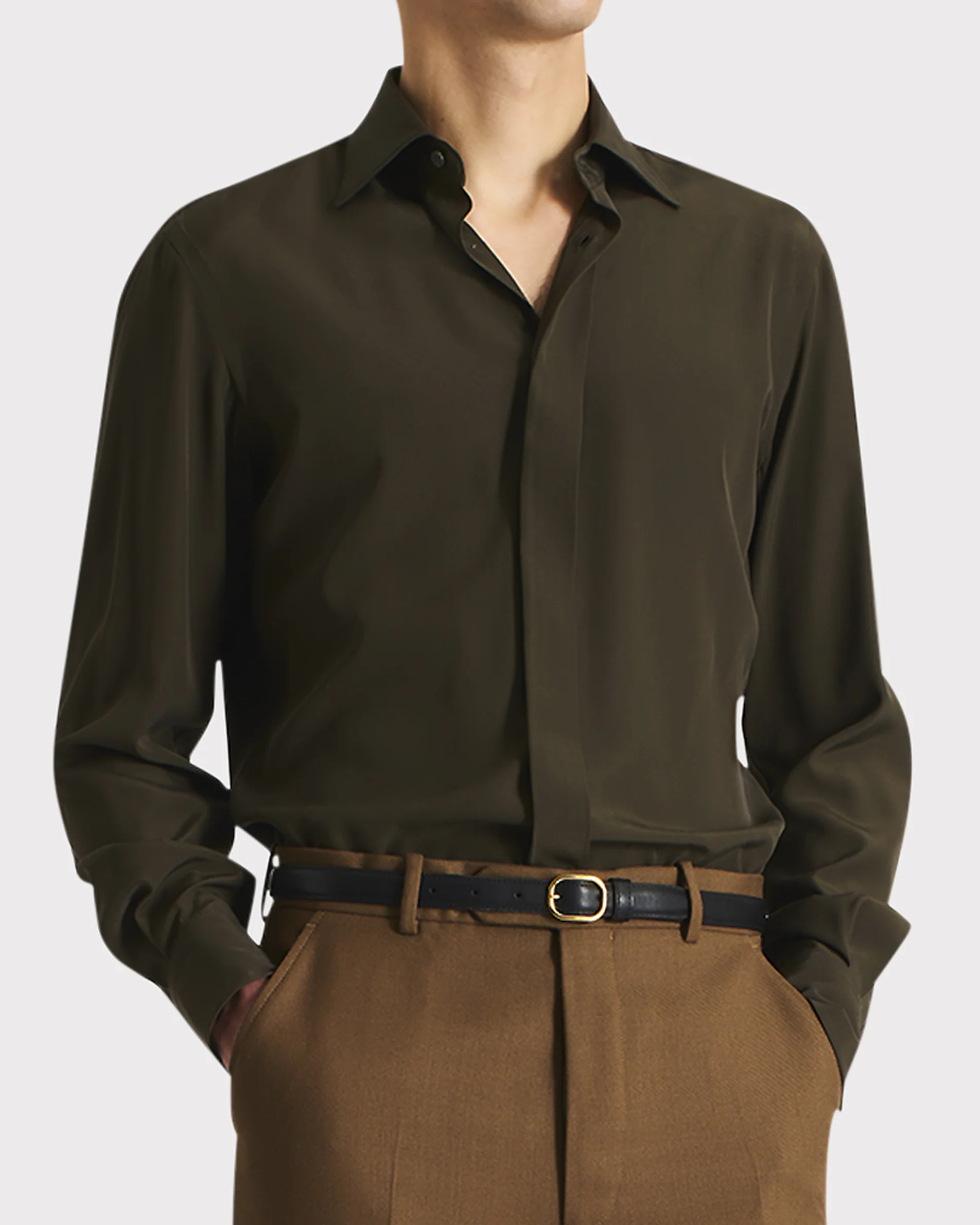 CHEMISE COL CLASSIQUE EN CRÊPE DE SOIE - OLIVE