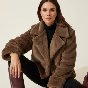 Veste Fausse Fourrure Signature