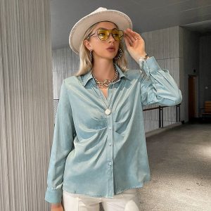 Chemise bleu ciel femme chic tenue