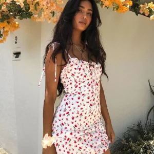 Robe Fleurie  Rose Réaliste