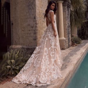 Robe de mariage bohème couturier ethnique