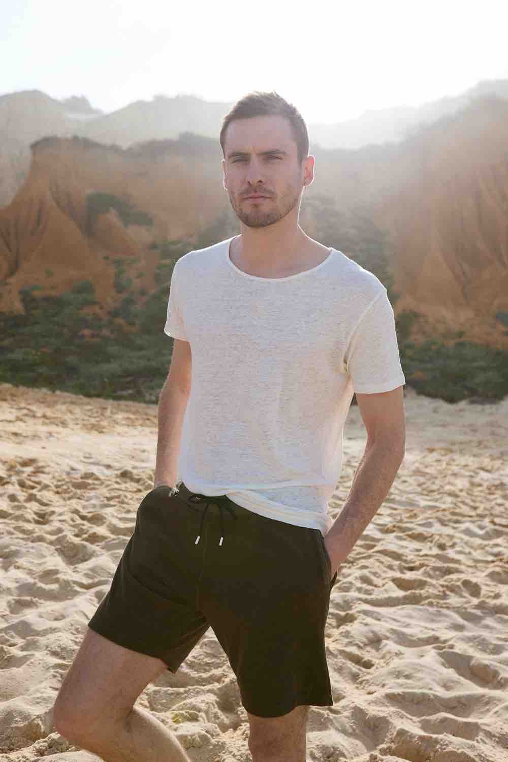 Tshirt en lin écru – Image 2